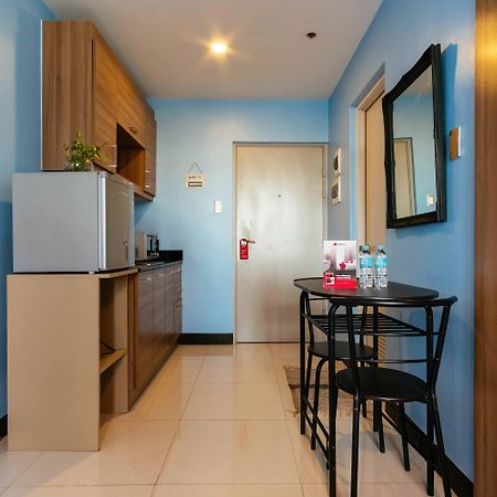Reddoorz Plus @ Kamuning Quezon City Buitenkant foto
